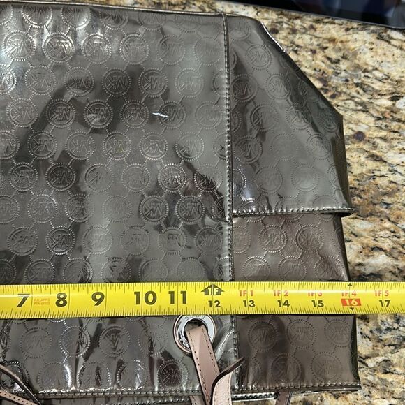 Michael Kors Jet Set East West Mirror Metallic Bronze Color Tote - Picture 11 of 12